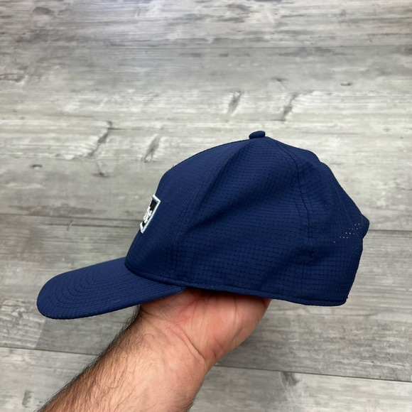 Titleist Navy Blue Mesh Golf Cap Hat - Picture 2 of 6